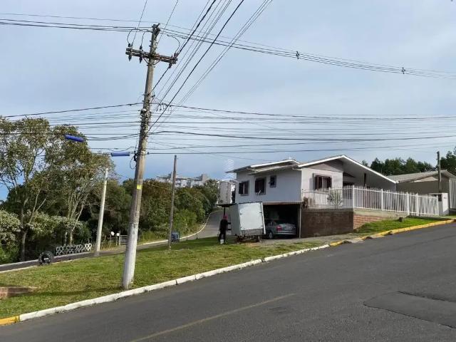 Casa / Sobrado para Venda em Farroupilha/RS Monte Pasqual 3 Quartos