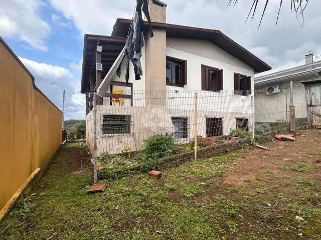 Casa / Sobrado para Venda em Farroupilha/RS Monte Pasqual 3 Quartos