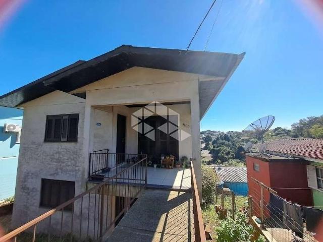 Casa / Sobrado para Venda em Farroupilha/RS Bela Vista 4 Quartos