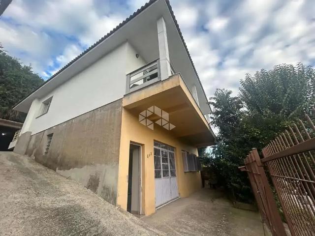 Casa / Sobrado para Venda em Farroupilha/RS Centenário 3 Quartos