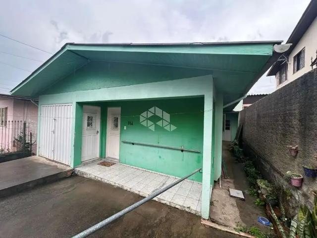 Casa / Sobrado para Venda em Farroupilha/RS Cinquentenário 3 Quartos