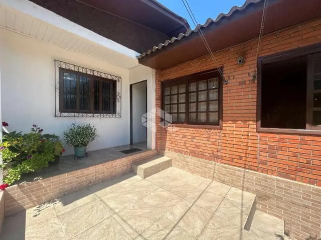 Casa / Sobrado para Venda em Farroupilha/RS Industrial 3 Quartos