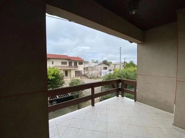 Casa / Sobrado para Venda em Farroupilha/RS Pio X 2 Quartos