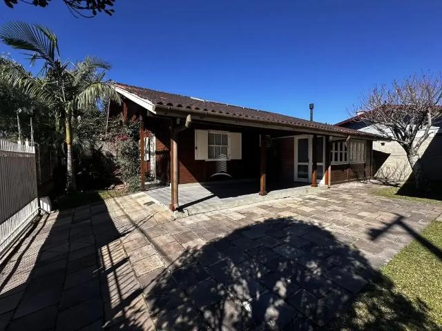 Casa / Sobrado para Venda em Farroupilha/RS Pio X 3 Quartos