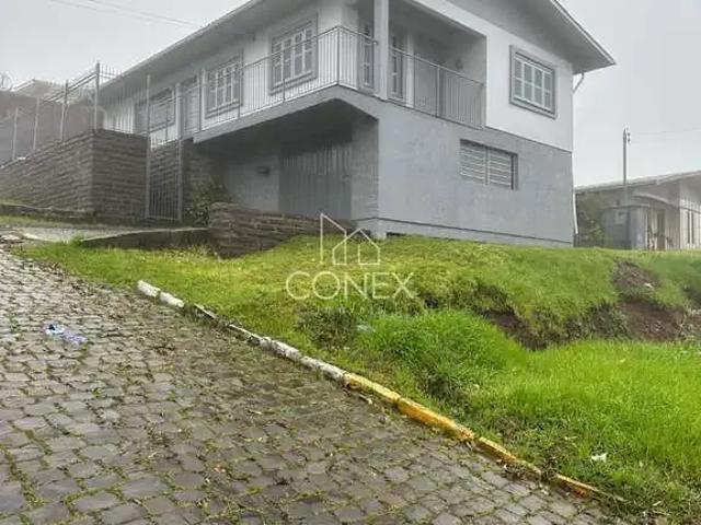 Casa / Sobrado para Venda em Farroupilha/RS Pio X 4 Quartos