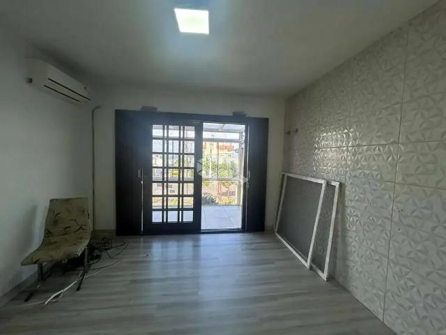 Casa / Sobrado para Venda em Farroupilha/RS Planalto 4 Quartos