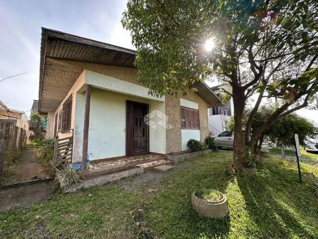 Casa / Sobrado para Venda em Farroupilha/RS São José 3 Quartos