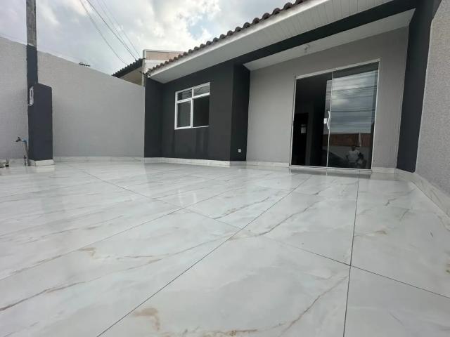 Casa / Sobrado para Venda em Fazenda Rio Grande/PR Estados 2 Quartos