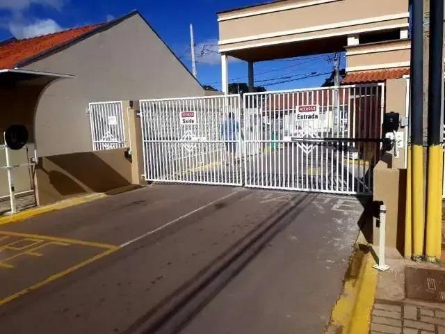 Casa / Sobrado para Venda em Fazenda Rio Grande/PR Estados 2 Quartos
