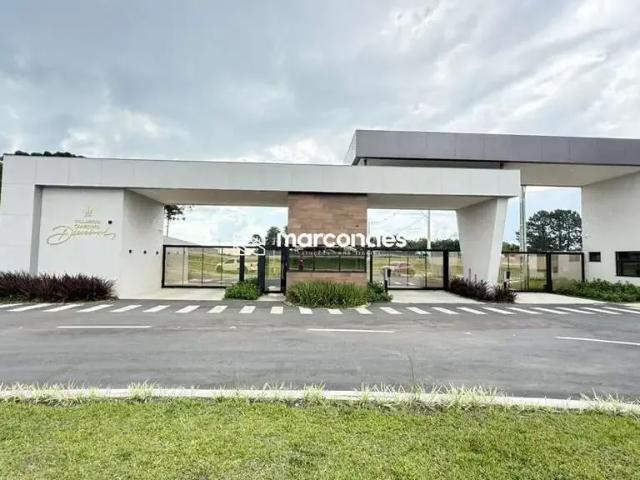Casa / Sobrado para Venda em Fazenda Rio Grande/PR Estados 3 Quartos