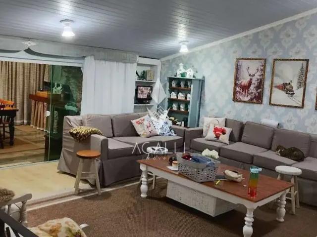 Casa / Sobrado para Venda em Fazenda Rio Grande/PR Estados 4 Quartos