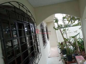 Casa / Sobrado para Venda em Fazenda Rio Grande/PR Nações 3 Quartos