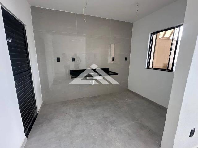 Casa / Sobrado para Venda em Feira de Santana/BA Conceição 3 Quartos