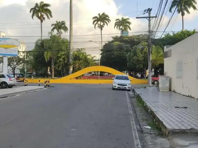 Casa / Sobrado para Venda em Feira de Santana/BA Centro 6 Quartos