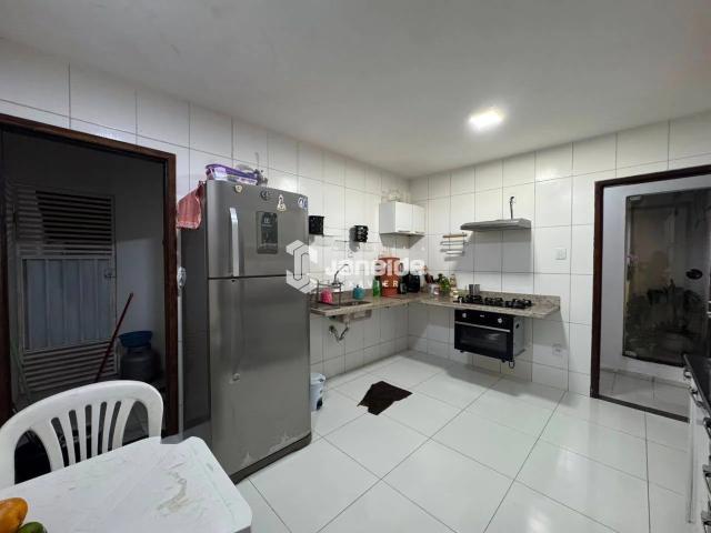 Casa / Sobrado para Venda em Feira de Santana/BA Cidade Nova 3 Quartos