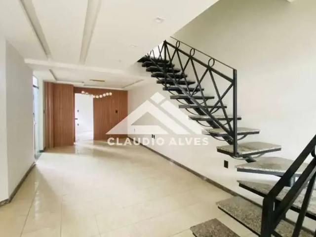 Casa / Sobrado para Venda em Feira de Santana/BA Cidade Nova 3 Quartos