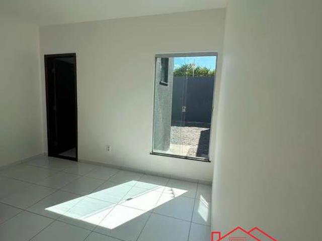 Casa / Sobrado para Venda em Feira de Santana/BA Lagoa Salgada 2 Quartos