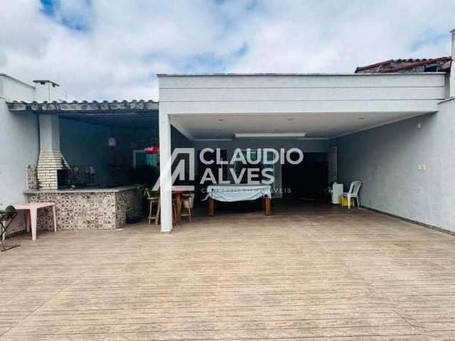 Casa / Sobrado para Venda em Feira de Santana/BA Mangabeira 4 Quartos