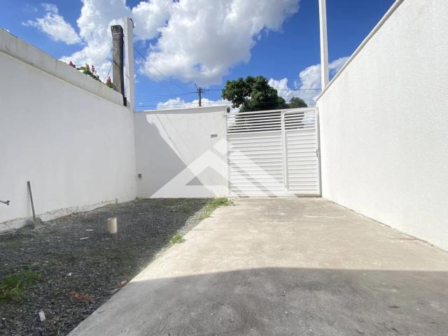 Casa / Sobrado para Venda em Feira de Santana/BA Mangabeira 2 Quartos