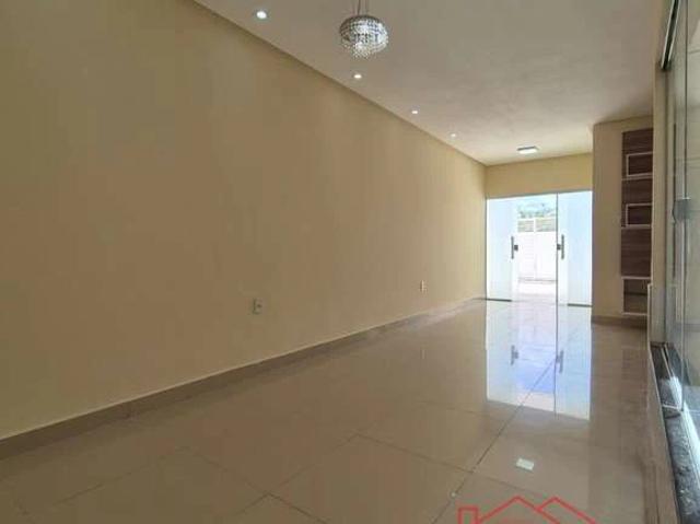 Casa / Sobrado para Venda em Feira de Santana/BA Mangabeira 2 Quartos