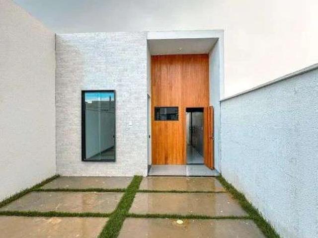 Casa / Sobrado para Venda em Feira de Santana/BA Mangabeira 3 Quartos