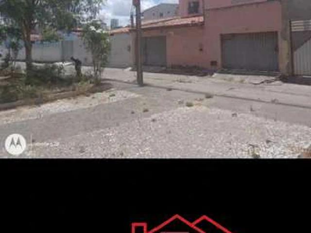 Casa / Sobrado para Venda em Feira de Santana/BA Mangabeira 3 Quartos