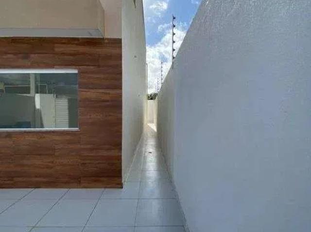 Casa / Sobrado para Venda em Feira de Santana/BA Mangabeira 3 Quartos