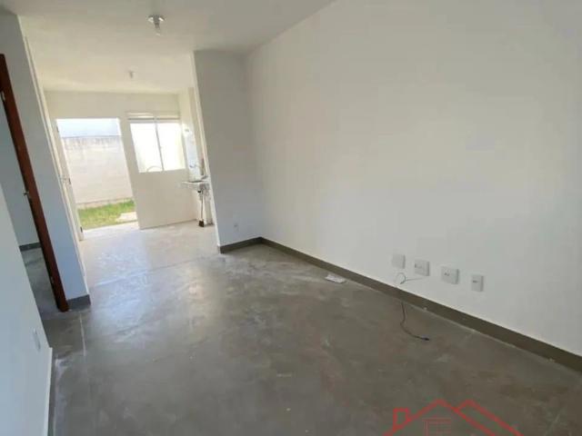 Casa / Sobrado para Venda em Feira de Santana/BA Nova Esperança 2 Quartos