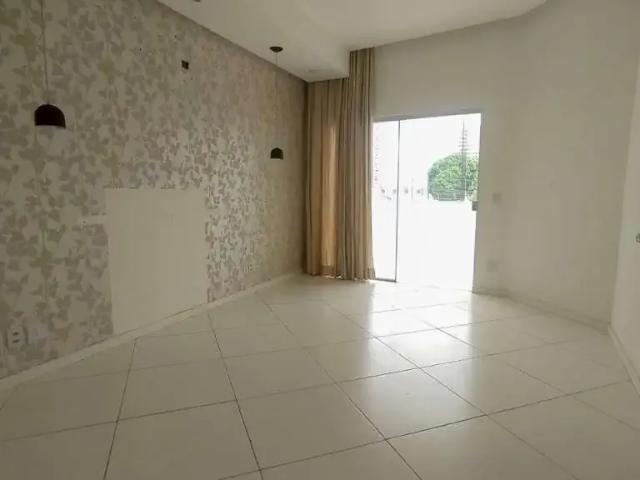 Casa / Sobrado para Venda em Feira de Santana/BA Santa Mônica 5 Quartos