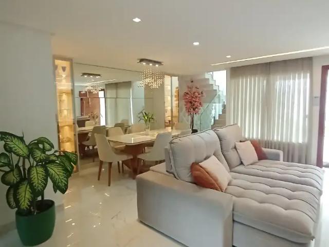 Casa / Sobrado para Venda em Feira de Santana/BA Sim 3 Quartos