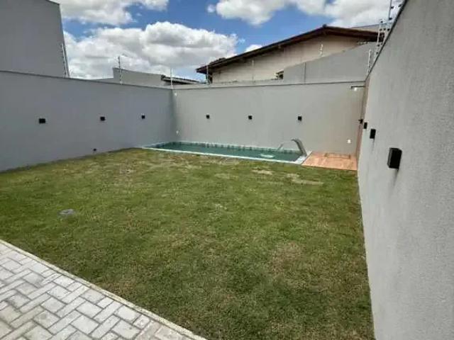 Casa / Sobrado para Venda em Feira de Santana/BA Sim 4 Quartos