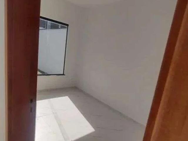 Casa / Sobrado para Venda em Feira de Santana/BA Papagaio 3 Quartos