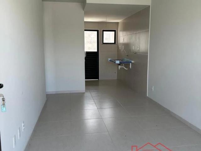 Casa / Sobrado para Venda em Feira de Santana/BA Papagaio 3 Quartos