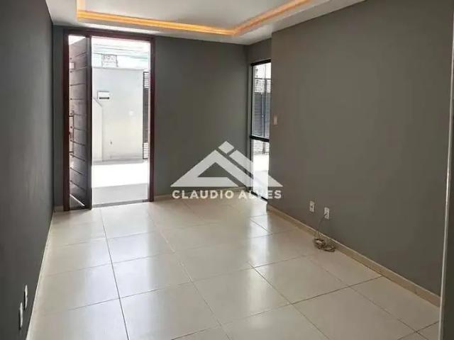 Casa / Sobrado para Venda em Feira de Santana/BA Parque Ipê 2 Quartos