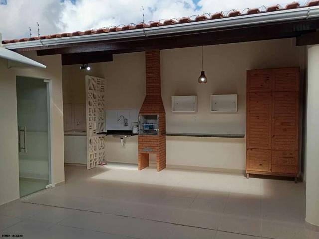Casa / Sobrado para Venda em Feira de Santana/BA Parque Ipê 3 Quartos