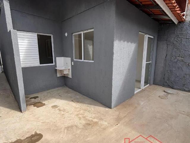 Casa / Sobrado para Venda em Feira de Santana/BA Registro 2 Quartos