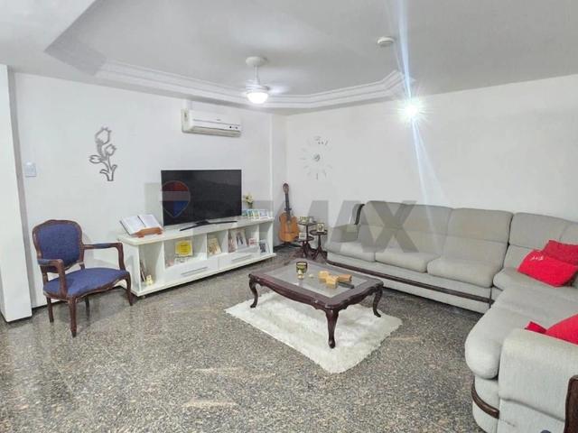 Casa / Sobrado para Venda em Fortaleza/CE Varjota 4 Quartos