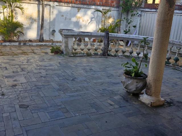 Casa / Sobrado para Venda em Fortaleza/CE Vicente Pinzon 5 Quartos
