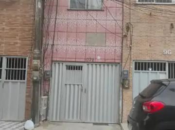Casa / Sobrado para Venda em Fortaleza/CE Vicente Pinzon 3 Quartos