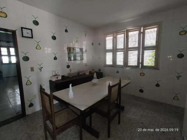 Casa / Sobrado para Venda em Fortaleza/CE Vicente Pinzon 3 Quartos