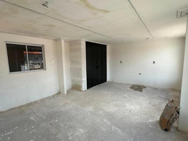 Casa / Sobrado para Venda em Fortaleza/CE Vila Peri 2 Quartos