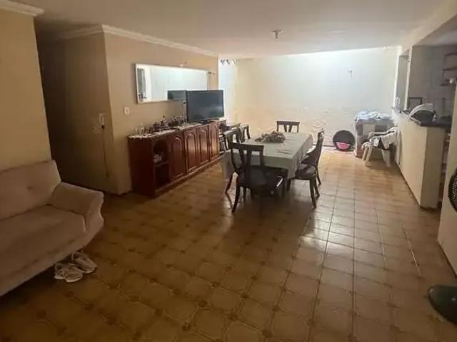 Casa / Sobrado para Venda em Fortaleza/CE Vila União 3 Quartos