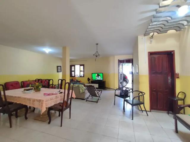 Casa / Sobrado para Venda em Fortaleza/CE Vila União 5 Quartos