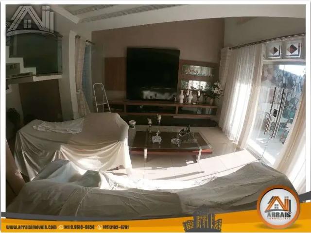 Casa / Sobrado para Venda em Fortaleza/CE Vila União 5 Quartos