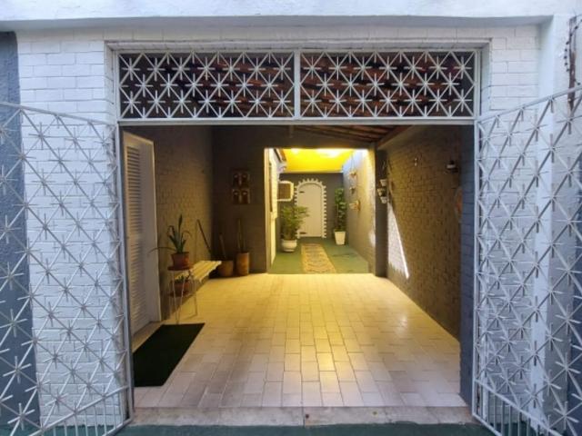 Casa / Sobrado para Venda em Fortaleza/CE Vila Velha 3 Quartos