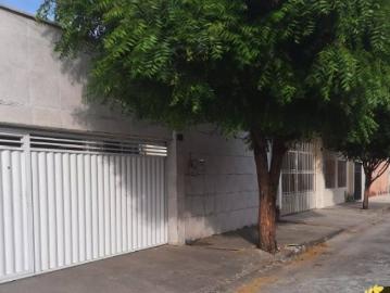 Casa / Sobrado para Venda em Fortaleza/CE Álvaro Weyne 4 Quartos