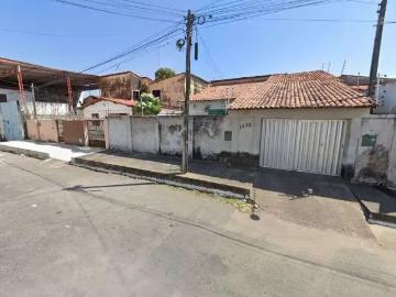 Casa / Sobrado para Venda em Fortaleza/CE Barra do Ceará 4 Quartos