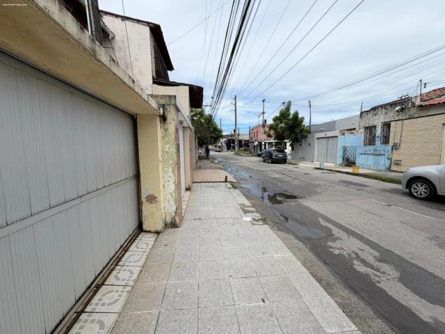Casa / Sobrado para Venda em Fortaleza/CE Benfica 2 Quartos