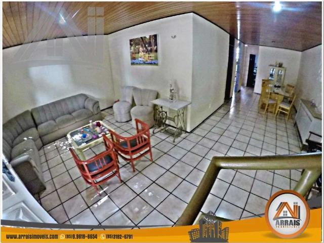 Casa / Sobrado para Venda em Fortaleza/CE Benfica 3 Quartos