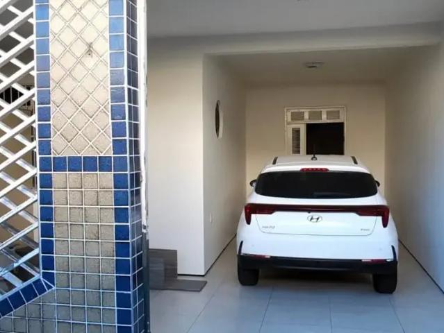 Casa / Sobrado para Venda em Fortaleza/CE Benfica 3 Quartos